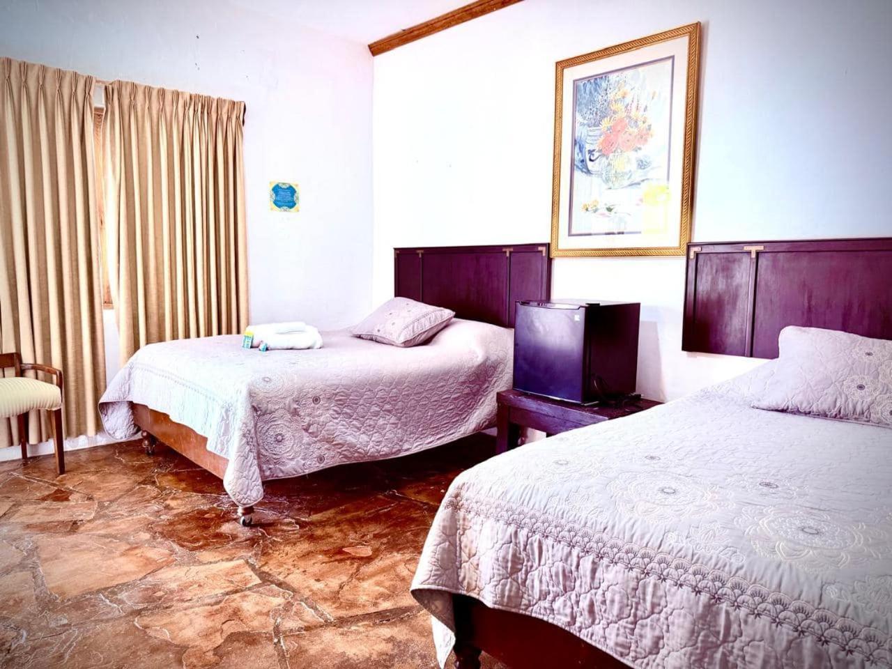 La Casita Inn Bustamante Exteriör bild