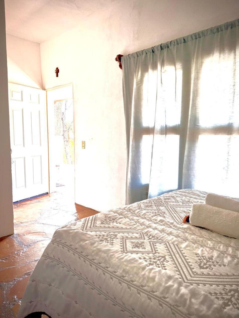 La Casita Inn Bustamante Exteriör bild