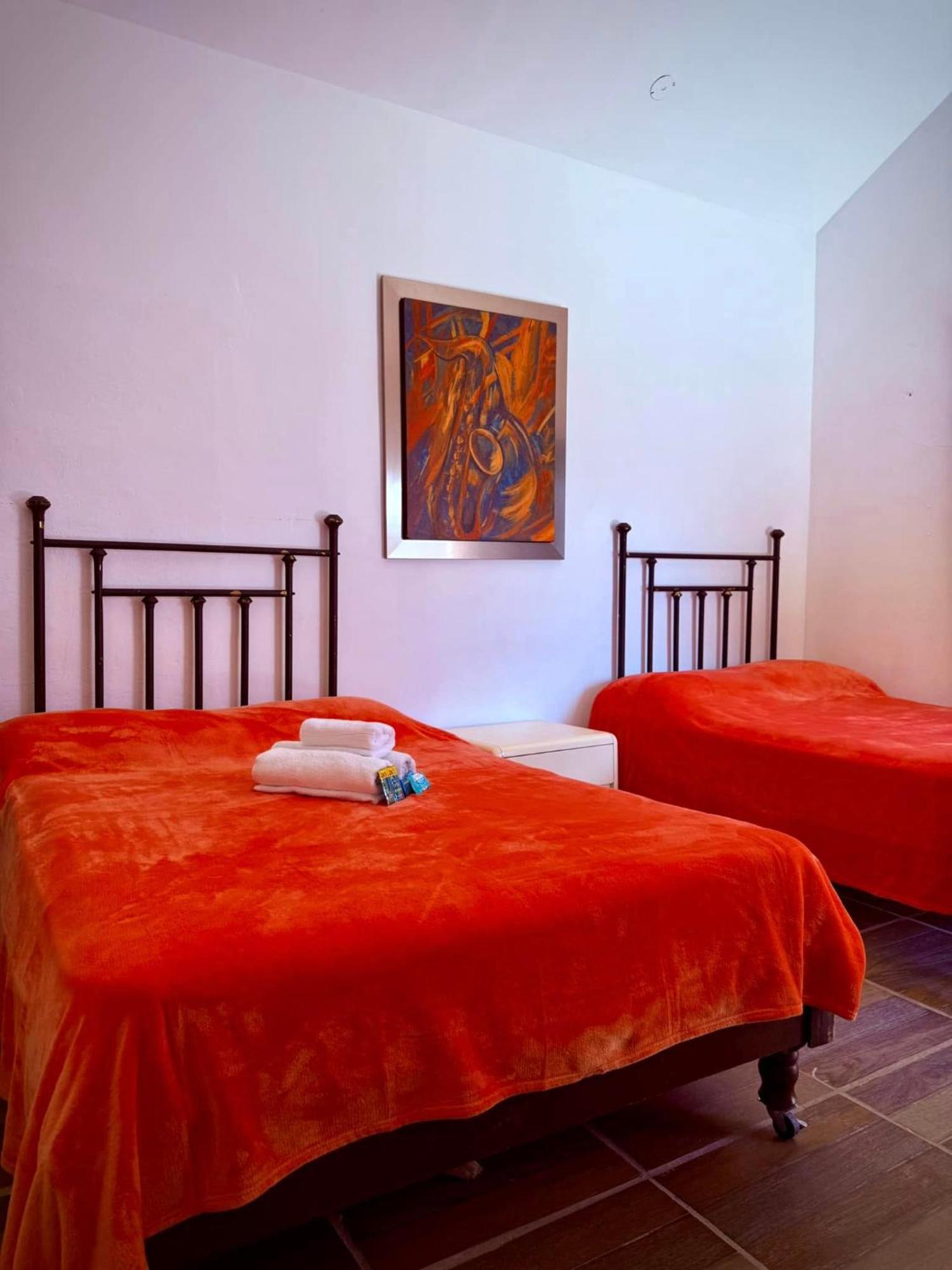 La Casita Inn Bustamante Exteriör bild